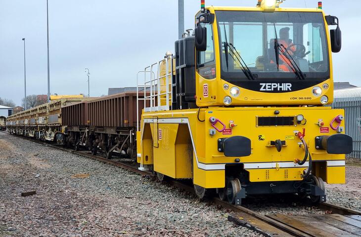 Dieselová dvojcestná posunovadla Zephir LOK 30.520D